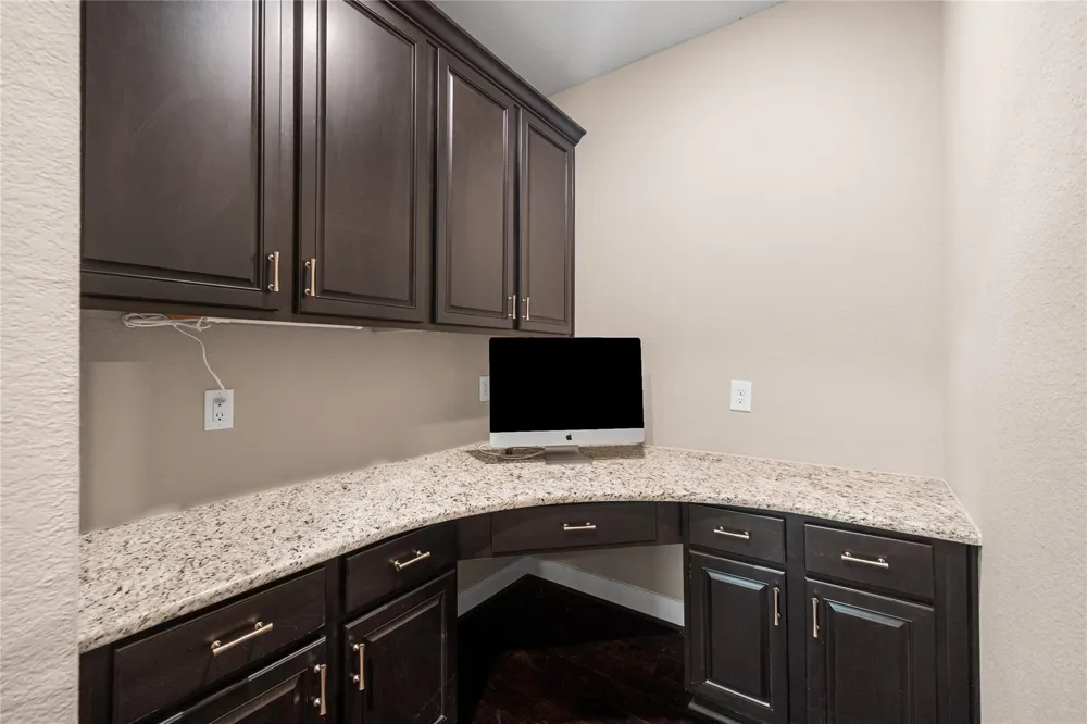 179 Magnolia Reserve Loop Magnolia, TX 77354