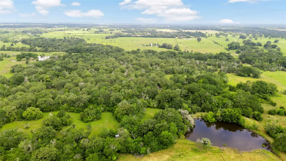 2400 Coronado Estates Drive Bryan, TX 77808
