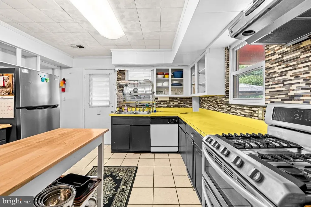 3625 TYROL DRIVE Glenarden, MD 20774