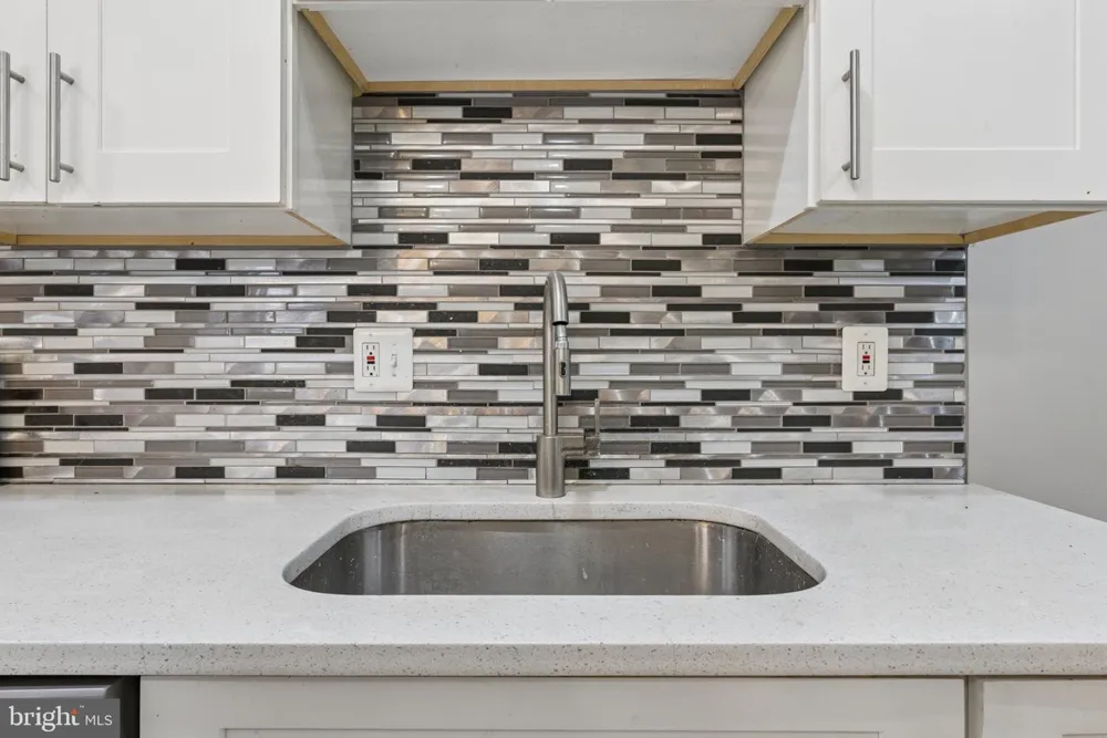 139 VENTNOR TERRACE Dundalk, MD 21222