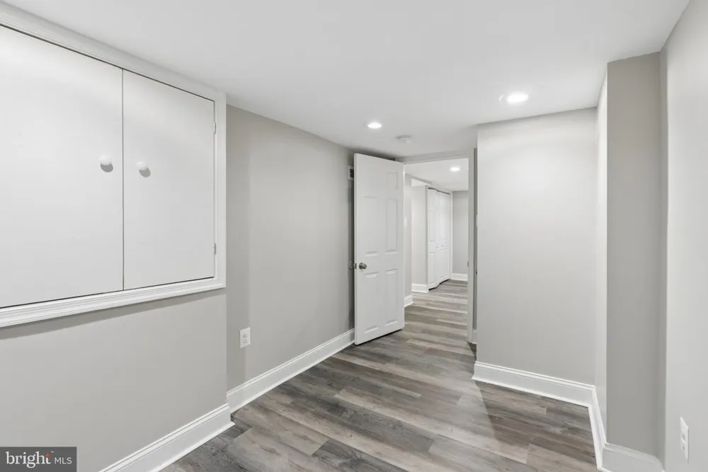 139 VENTNOR TERRACE Dundalk, MD 21222