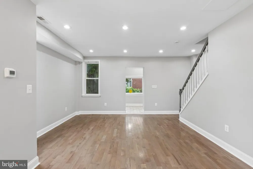 139 VENTNOR TERRACE Dundalk, MD 21222