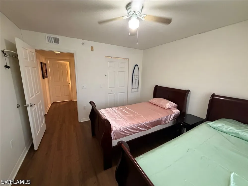 Key Royal Circle #1025 Naples, FL 34119