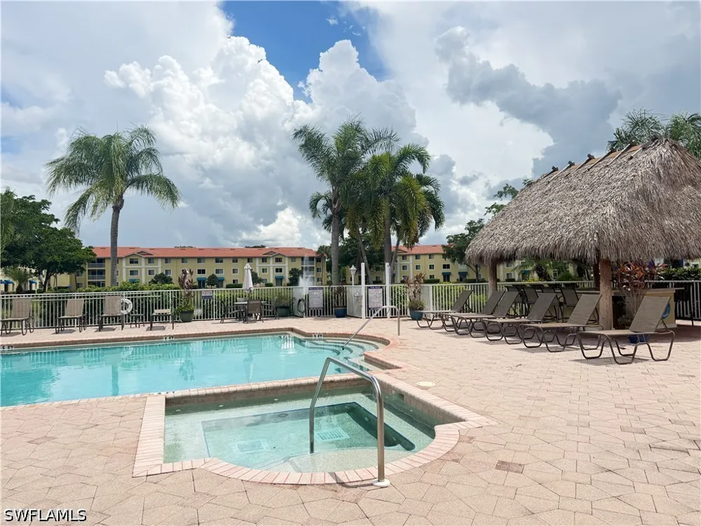 Key Royal Circle #1025 Naples, FL 34119