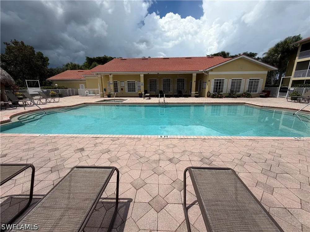 Key Royal Circle #1025 Naples, FL 34119