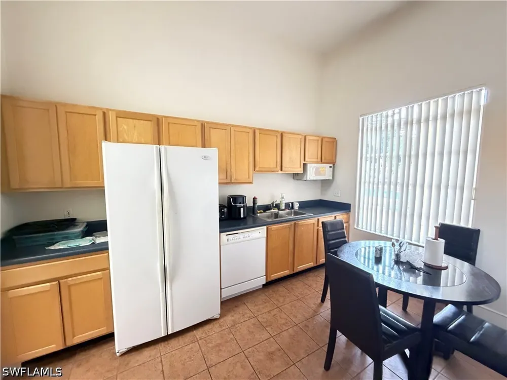 Key Royal Circle #1025 Naples, FL 34119