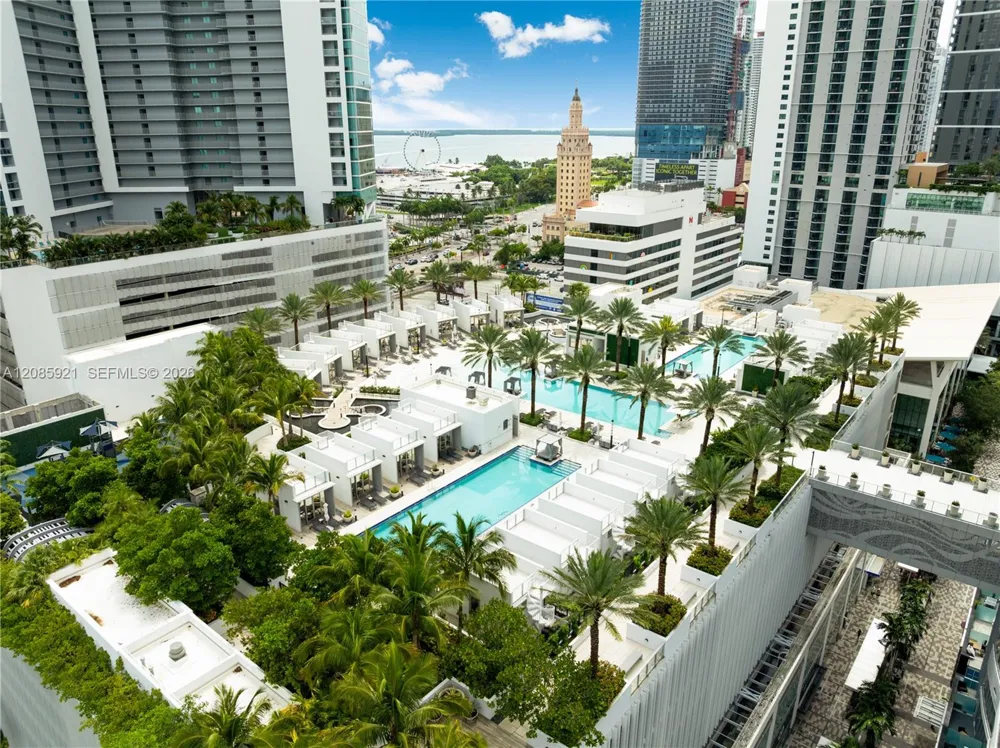 851 NE 1st Ave #3408 Miami, FL 33132