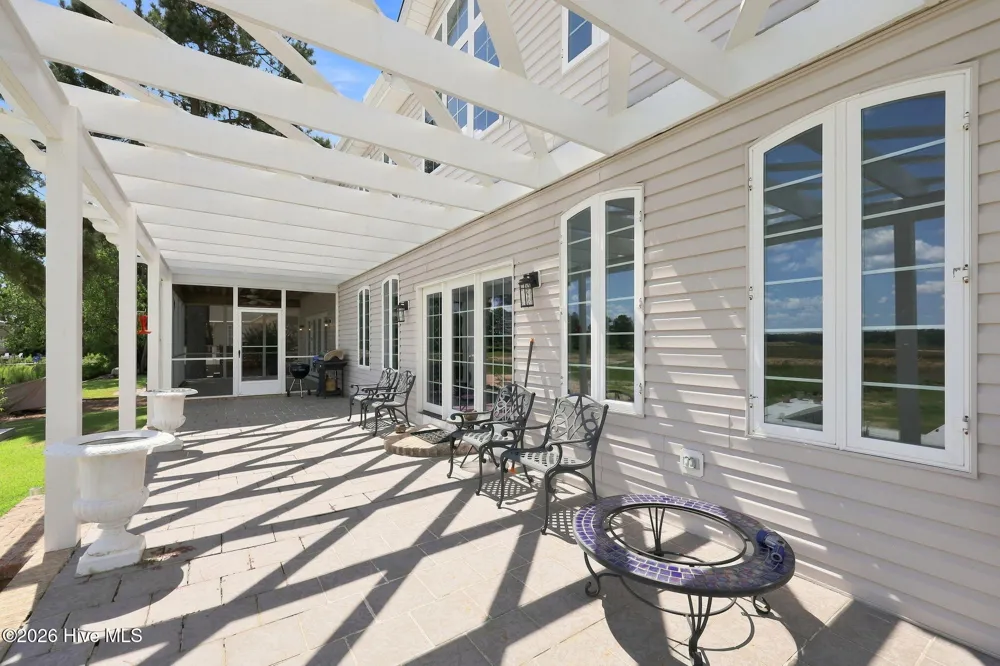 1232 Greenbriar Drive Vass, NC 28394