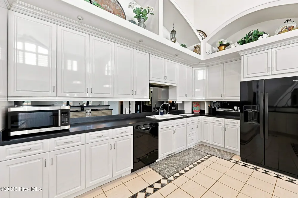 1232 Greenbriar Drive Vass, NC 28394