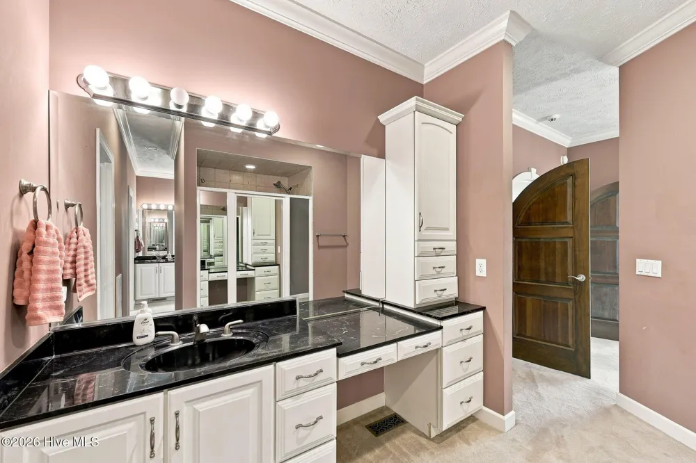 1232 Greenbriar Drive Vass, NC 28394