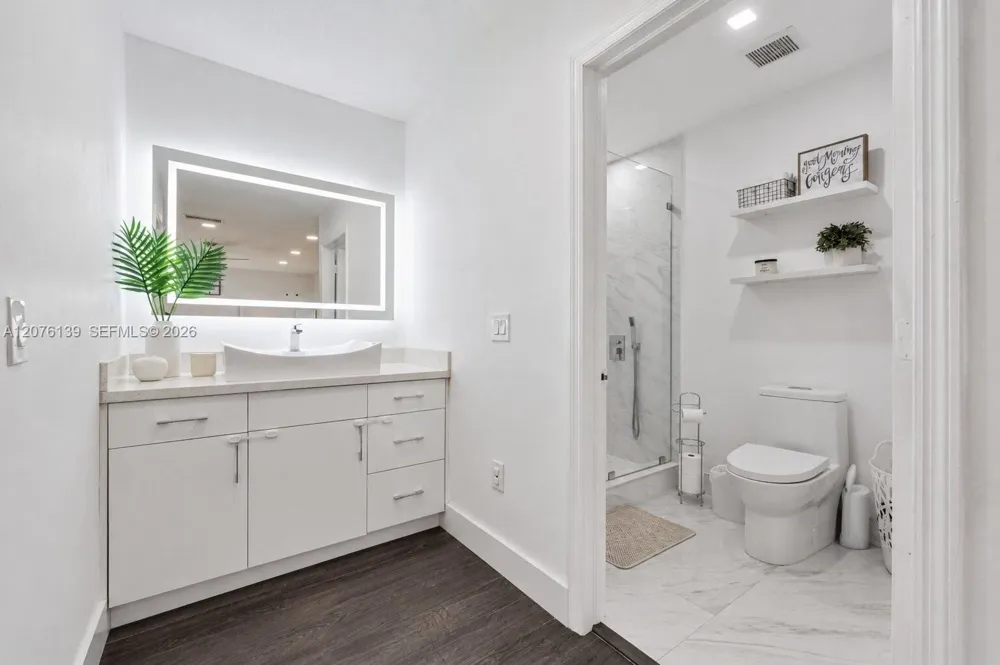 14265 SW 97th Ter Miami, FL 33186