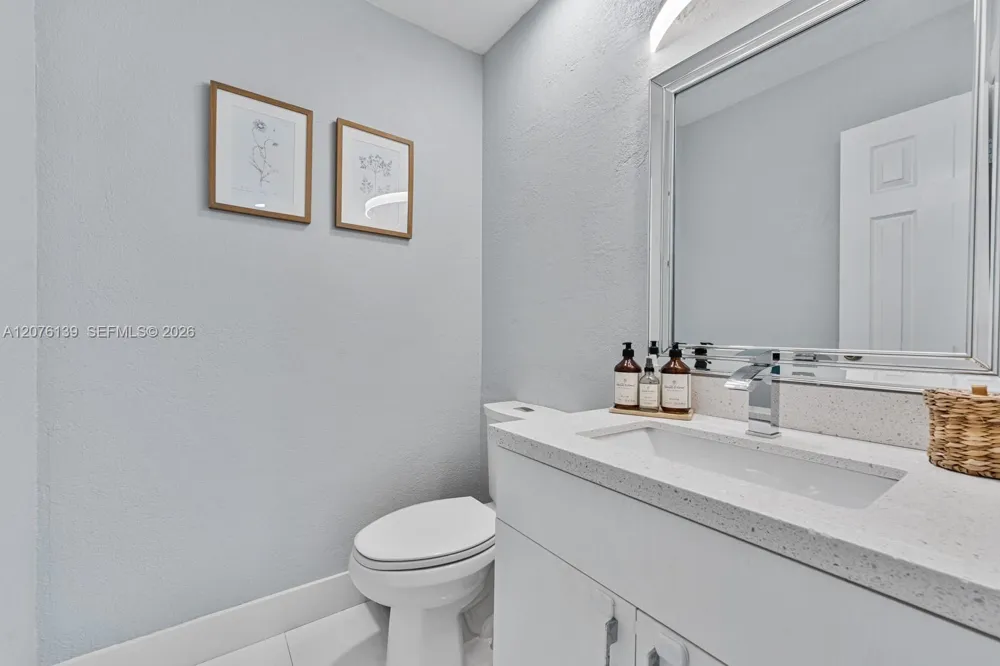 14265 SW 97th Ter Miami, FL 33186
