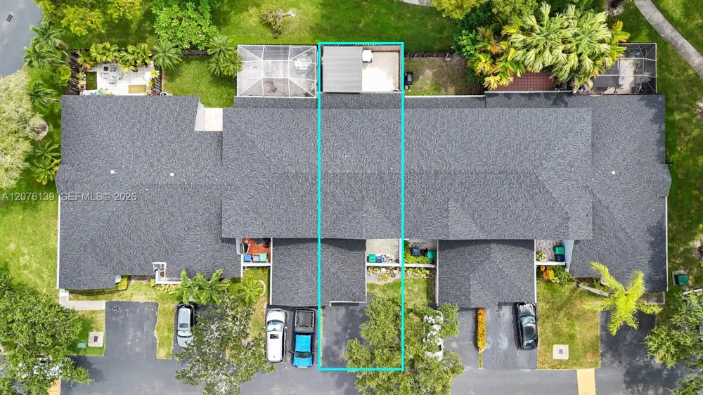 14265 SW 97th Ter Miami, FL 33186