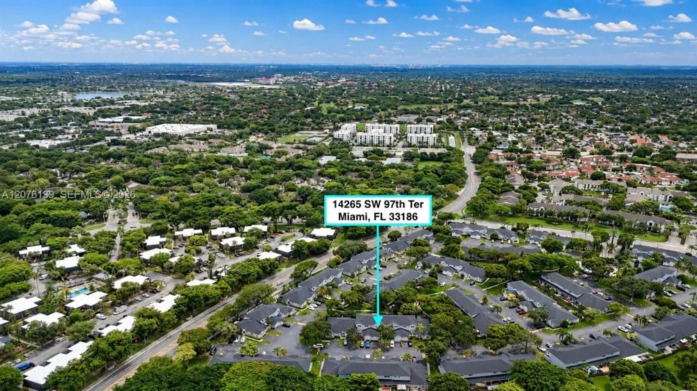14265 SW 97th Ter Miami, FL 33186