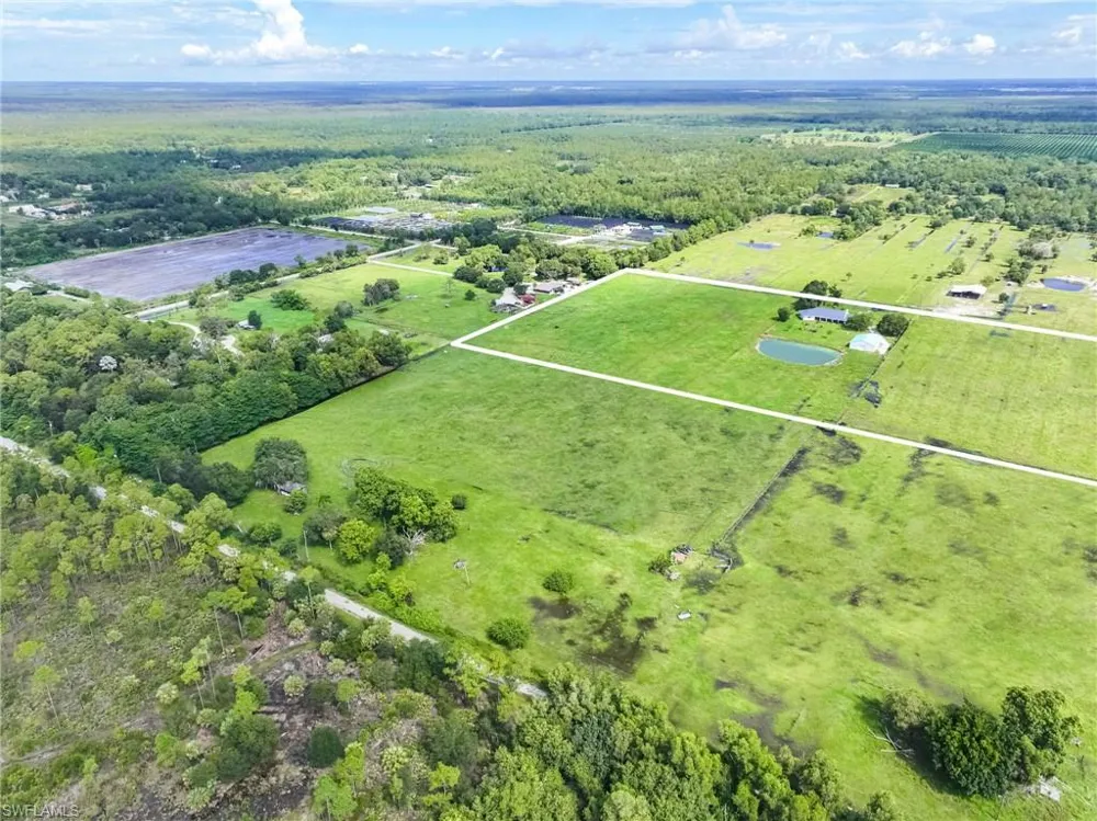 1330 Purple Martin Drive Naples, FL 34120