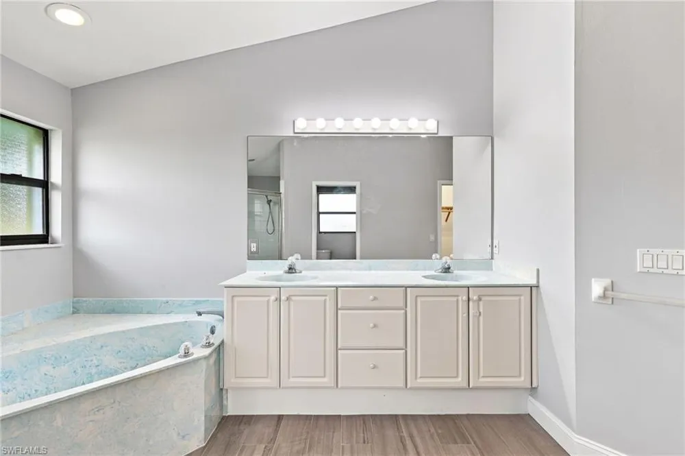 1330 Purple Martin Drive Naples, FL 34120