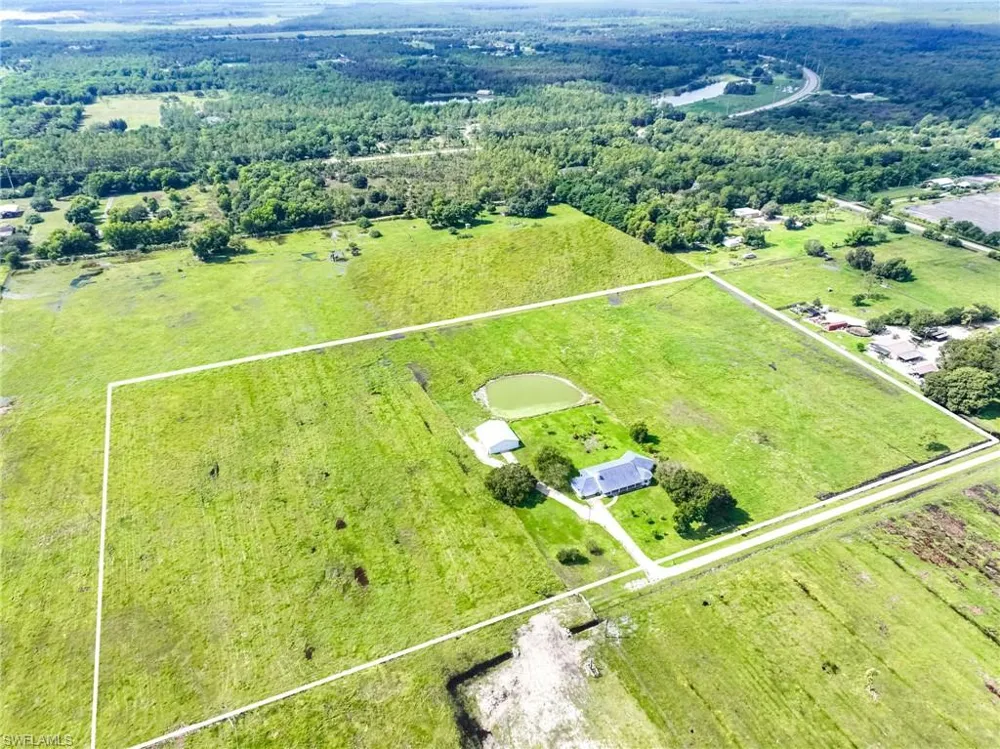 1330 Purple Martin Drive Naples, FL 34120
