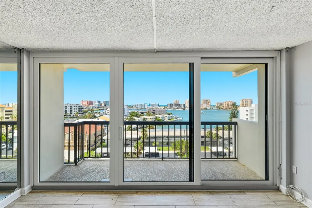 400 ISLAND WAY #805 Clearwater, FL 33767