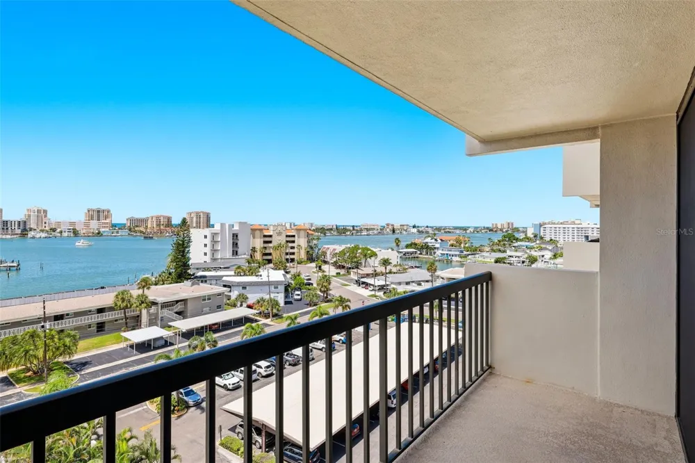 400 ISLAND WAY #805 Clearwater, FL 33767