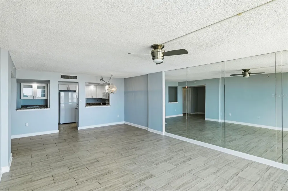 400 ISLAND WAY #805 Clearwater, FL 33767