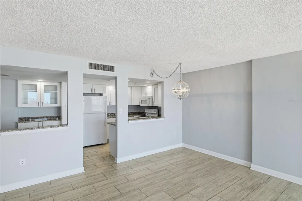 400 ISLAND WAY #805 Clearwater, FL 33767