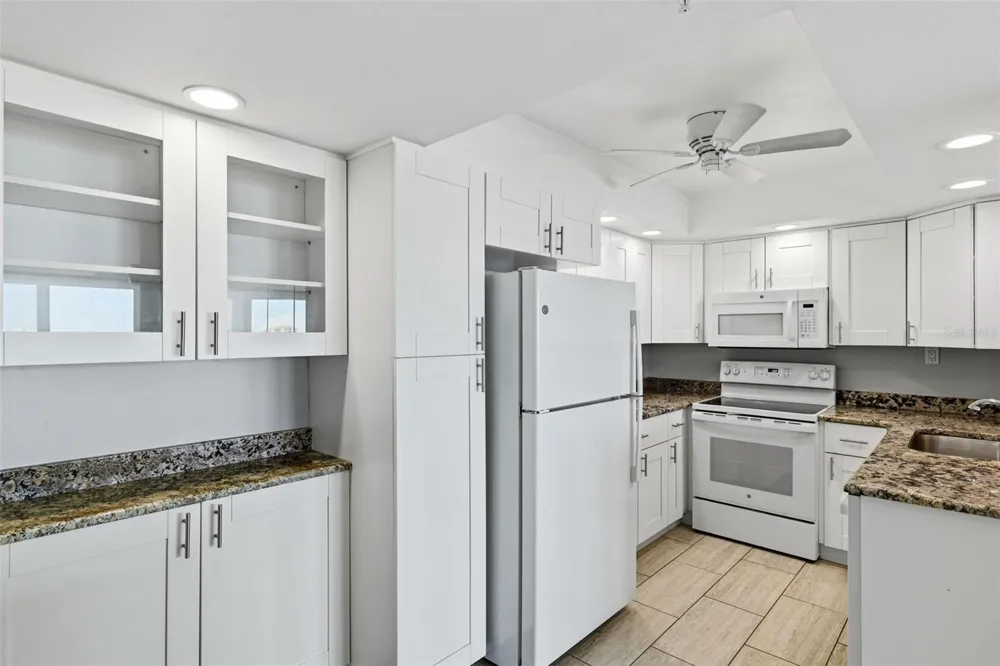 400 ISLAND WAY #805 Clearwater, FL 33767