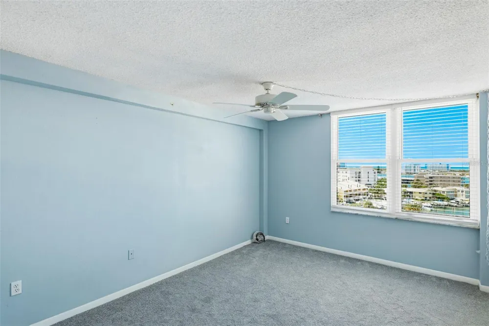 400 ISLAND WAY #805 Clearwater, FL 33767