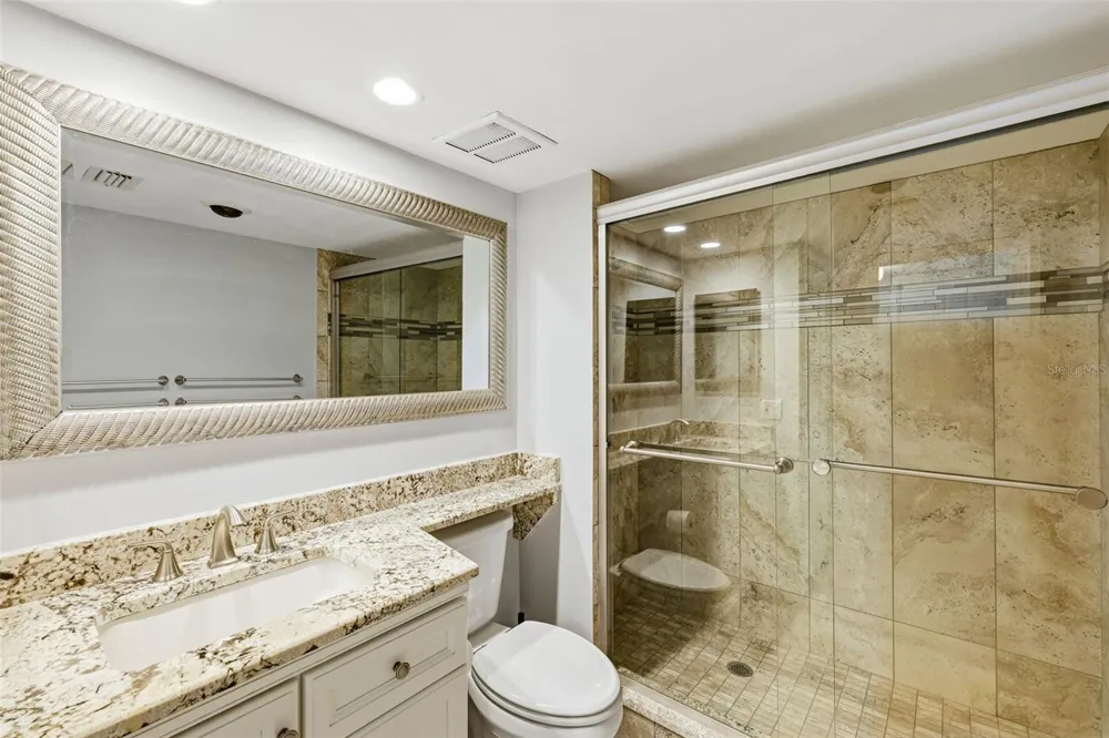 400 ISLAND WAY #805 Clearwater, FL 33767