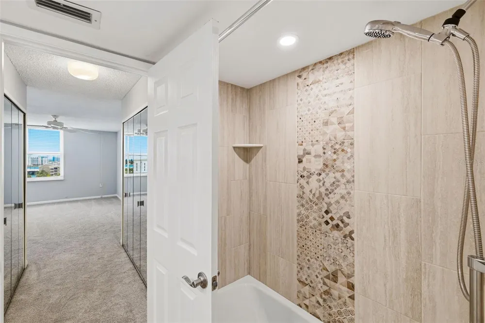 400 ISLAND WAY #805 Clearwater, FL 33767
