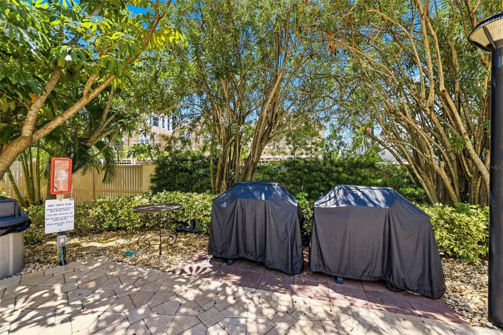 400 ISLAND WAY #805 Clearwater, FL 33767