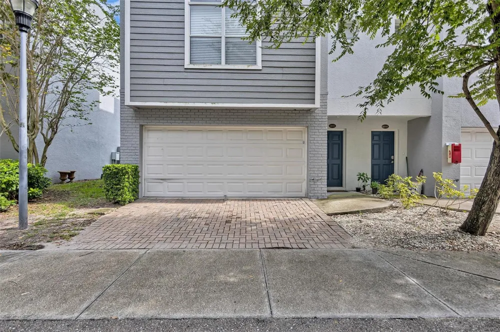 4512 BAY SPRING COURT Tampa, FL 33611