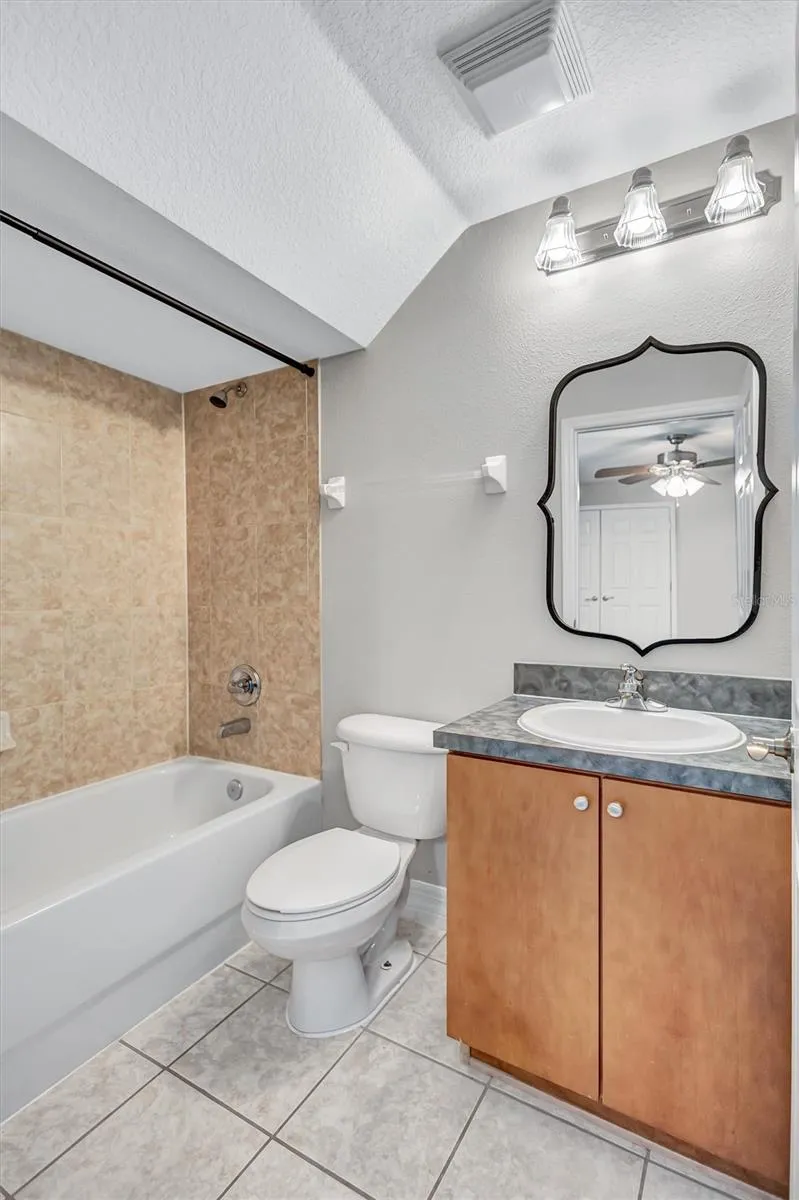 4512 BAY SPRING COURT Tampa, FL 33611