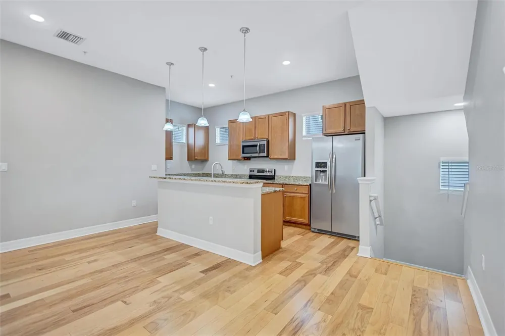 4512 BAY SPRING COURT Tampa, FL 33611