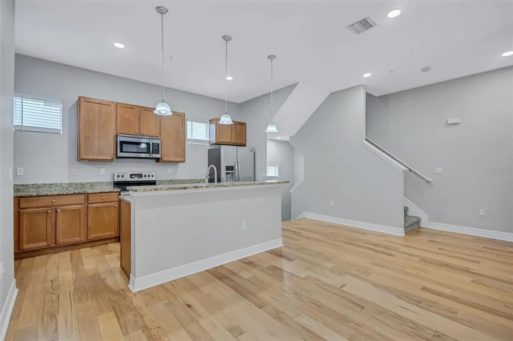 4512 BAY SPRING COURT Tampa, FL 33611