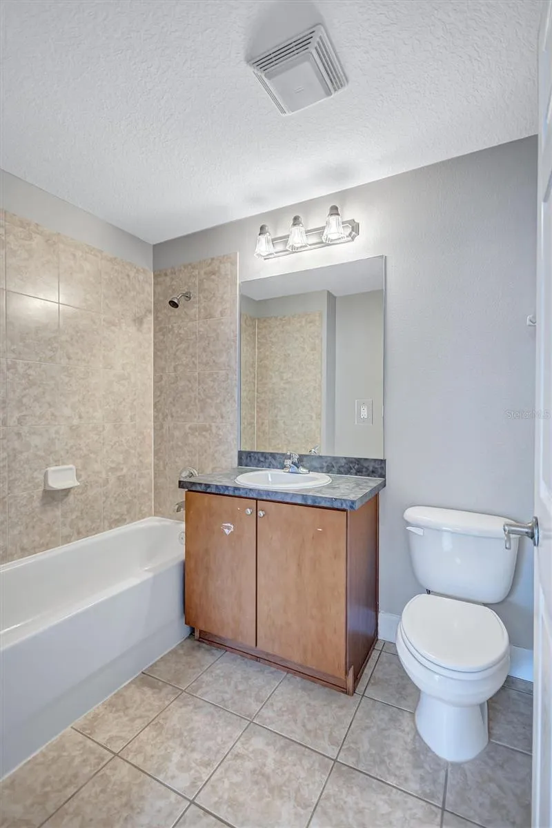 4512 BAY SPRING COURT Tampa, FL 33611