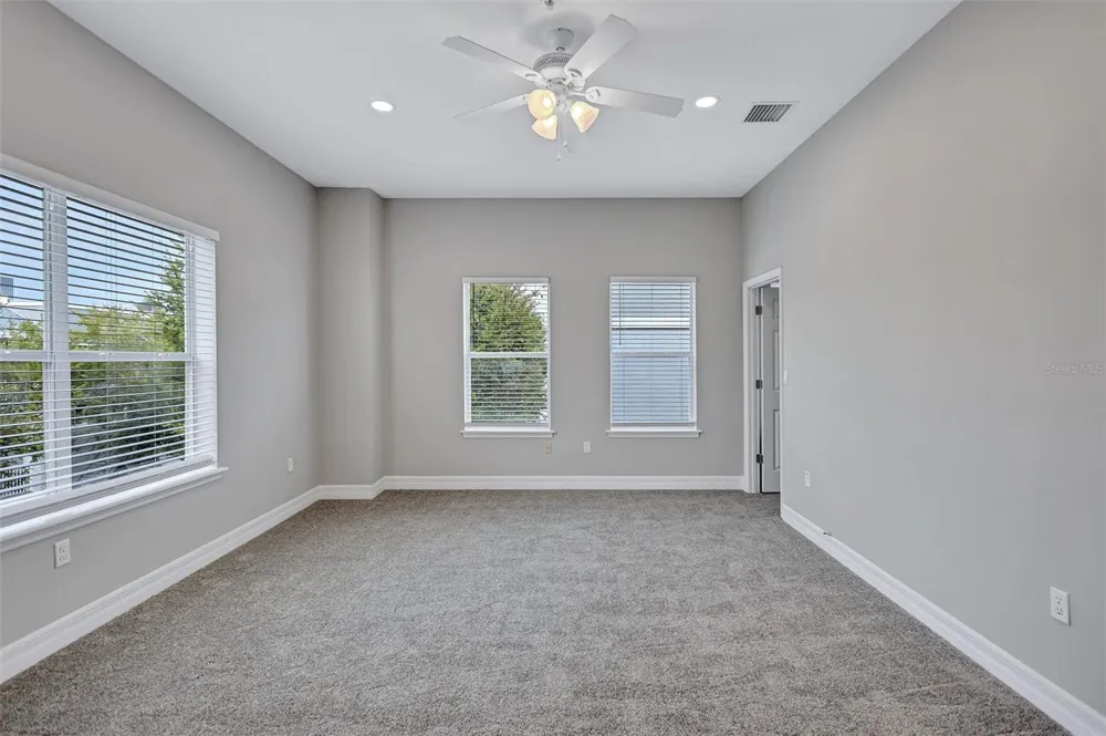 4512 BAY SPRING COURT Tampa, FL 33611