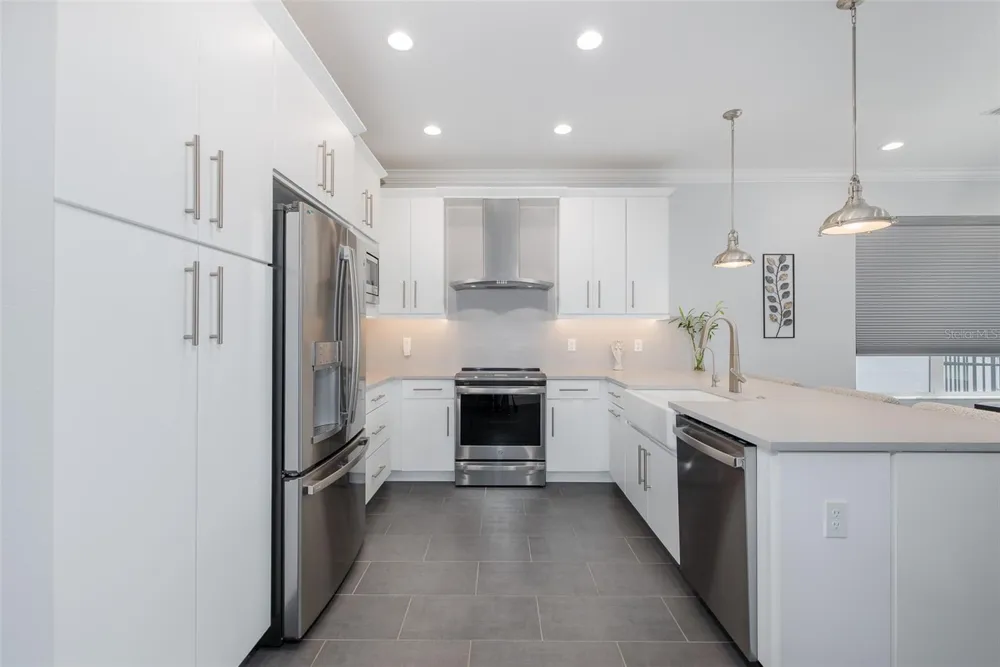 3101 MALTA AVENUE Wesley Chapel, FL 33543