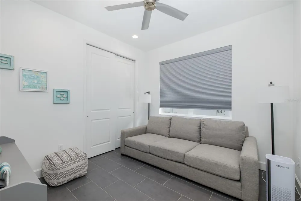 3101 MALTA AVENUE Wesley Chapel, FL 33543