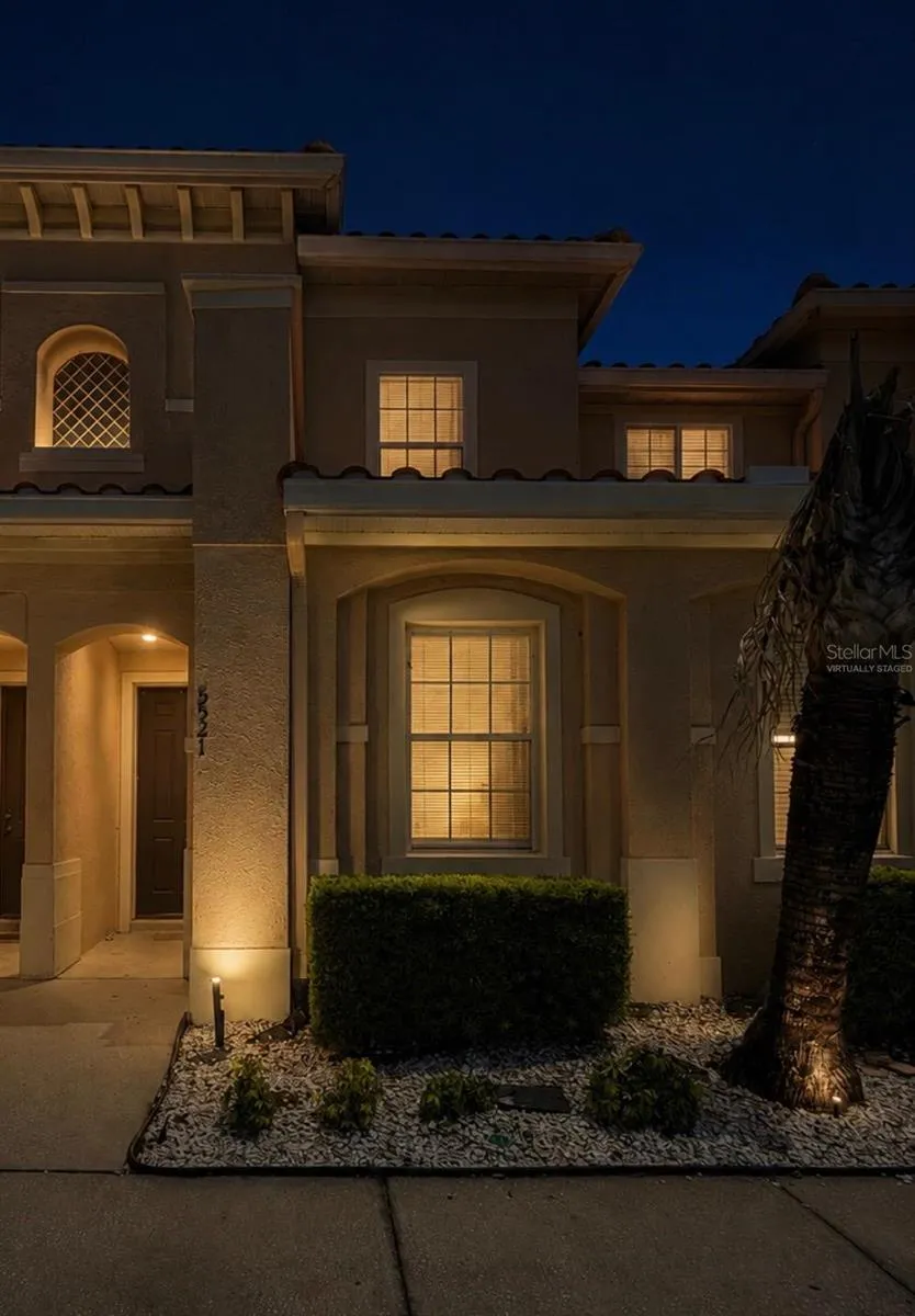 5521 PARADISE CAY CIRCLE Kissimmee, FL 34746