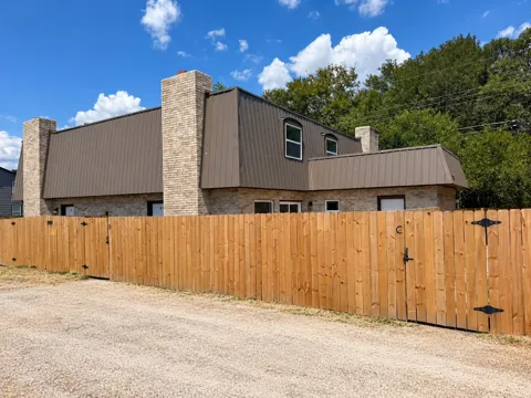 2904 Sweeney Lane #A