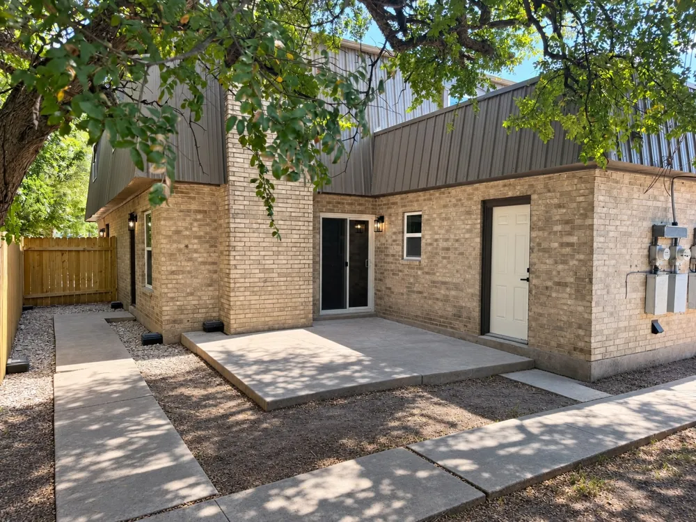 2904 Sweeney Lane #A Austin, TX 78723