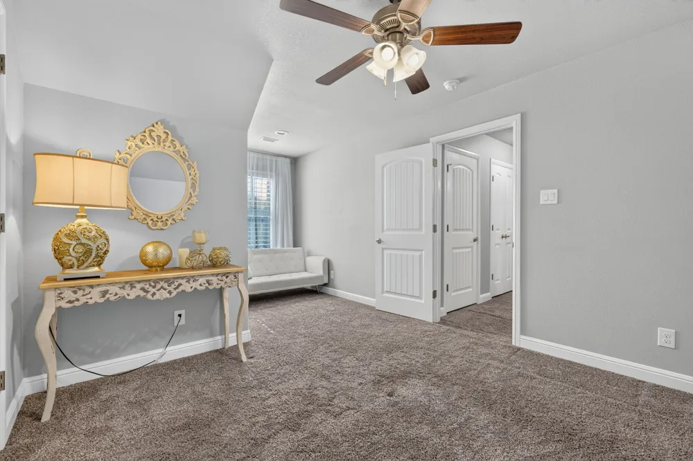 305 Donna Circle Granbury, TX 76049