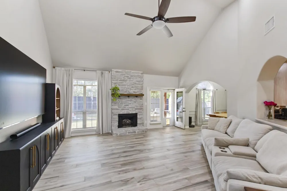 417 Valley View Lane Krum, TX 76249