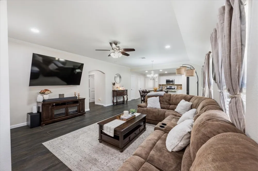 2225 Torch Lake Drive Forney, TX 75126