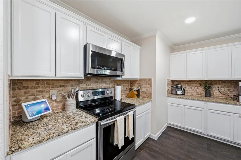 2225 Torch Lake Drive Forney, TX 75126