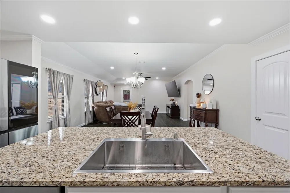 2225 Torch Lake Drive Forney, TX 75126