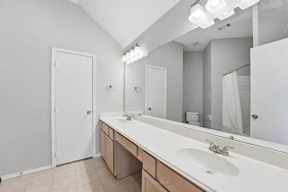2618 Heatherknoll Drive Spring, TX 77373