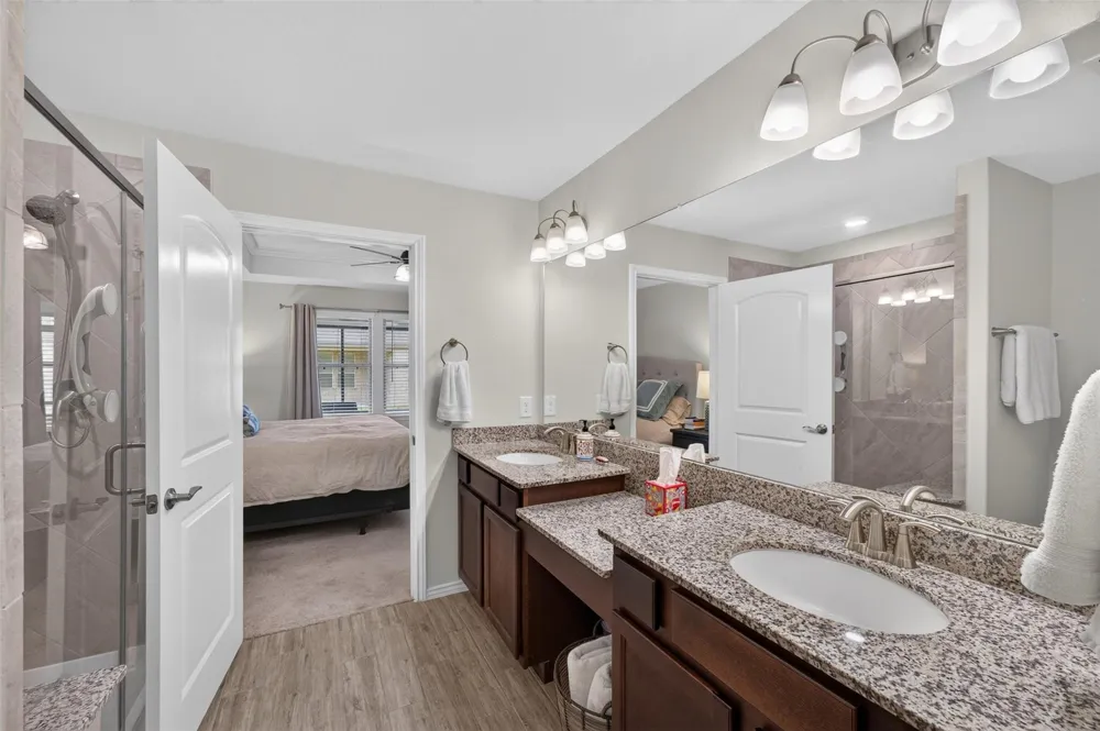 418 Thistle Thorn Drive The Woodlands, TX 77382