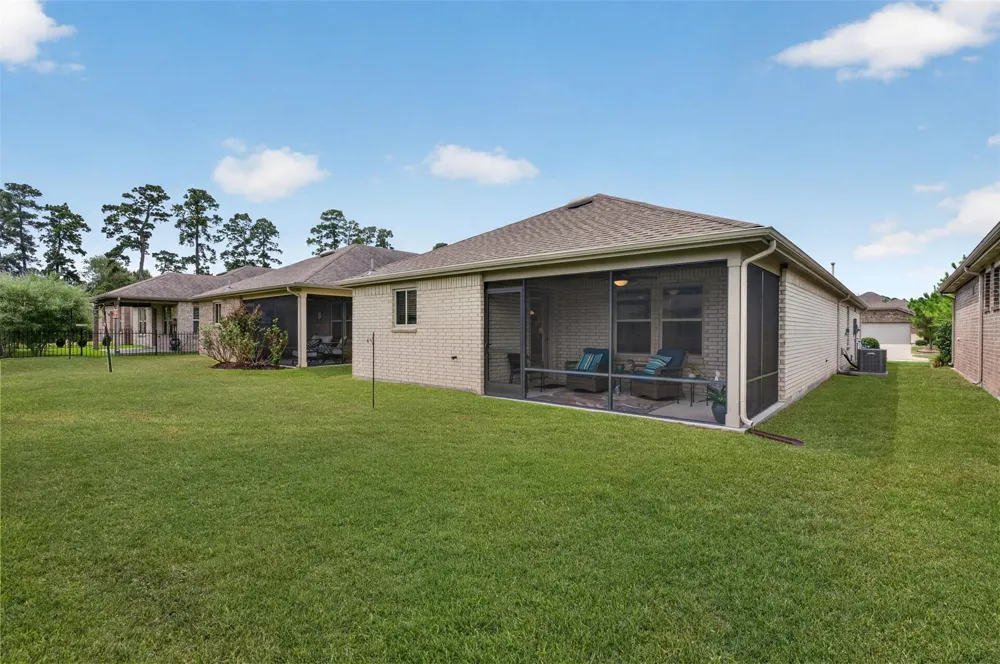 418 Thistle Thorn Drive The Woodlands, TX 77382