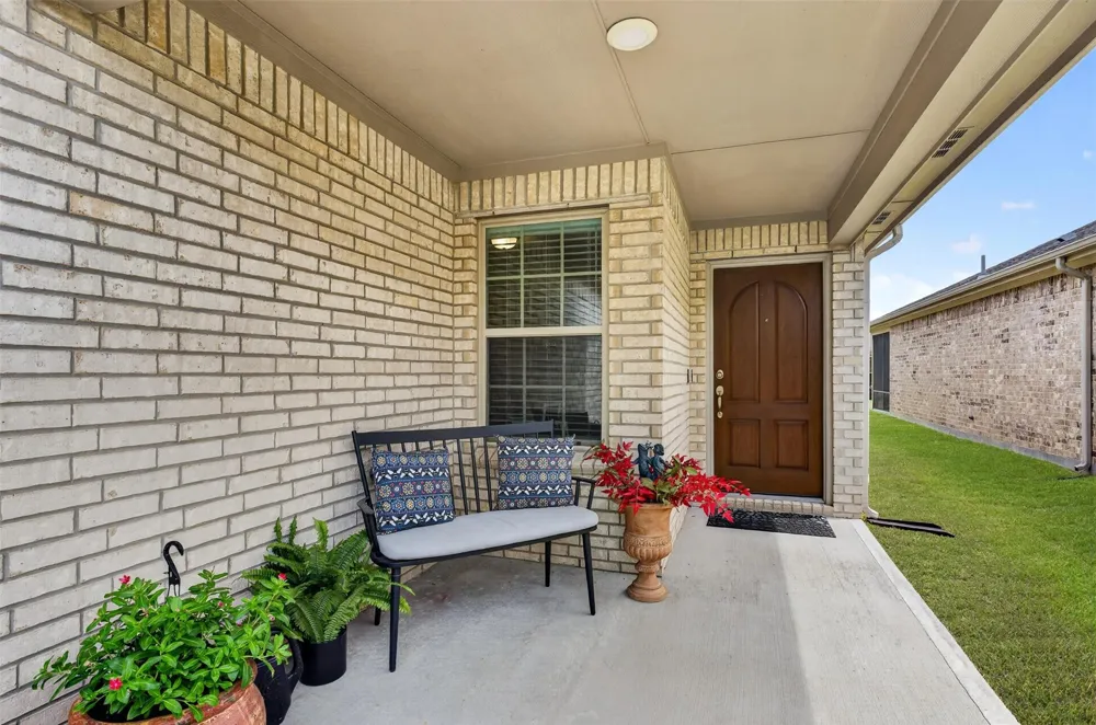 418 Thistle Thorn Drive The Woodlands, TX 77382